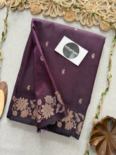 Indupriyaa Wine Handloom Soft Silk Saree With Rich Pallu